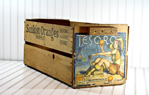 Vintage Wood Crate / Vintage Fruit Crate